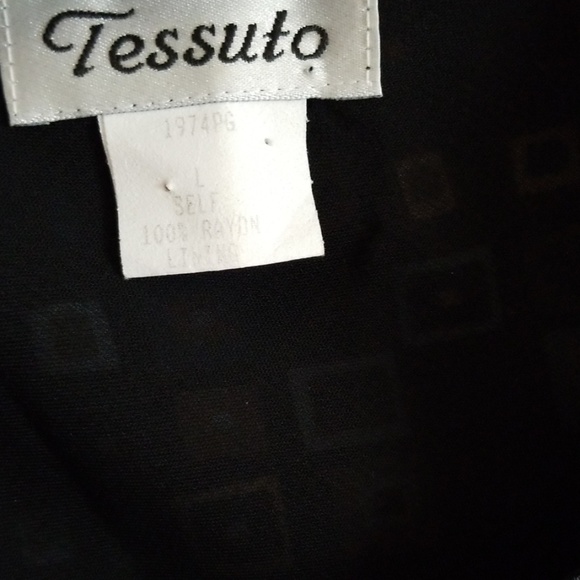 Dress - Picture 4 of 4